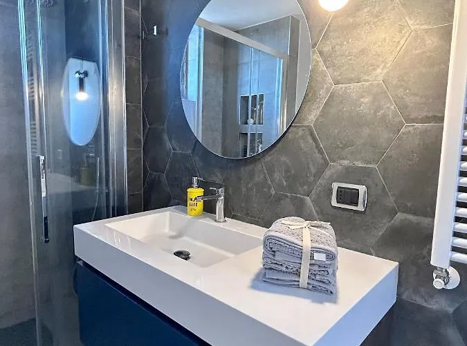 Isola Rovi Μπάρι